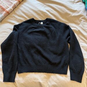H&M Black Crew Neck Sweater